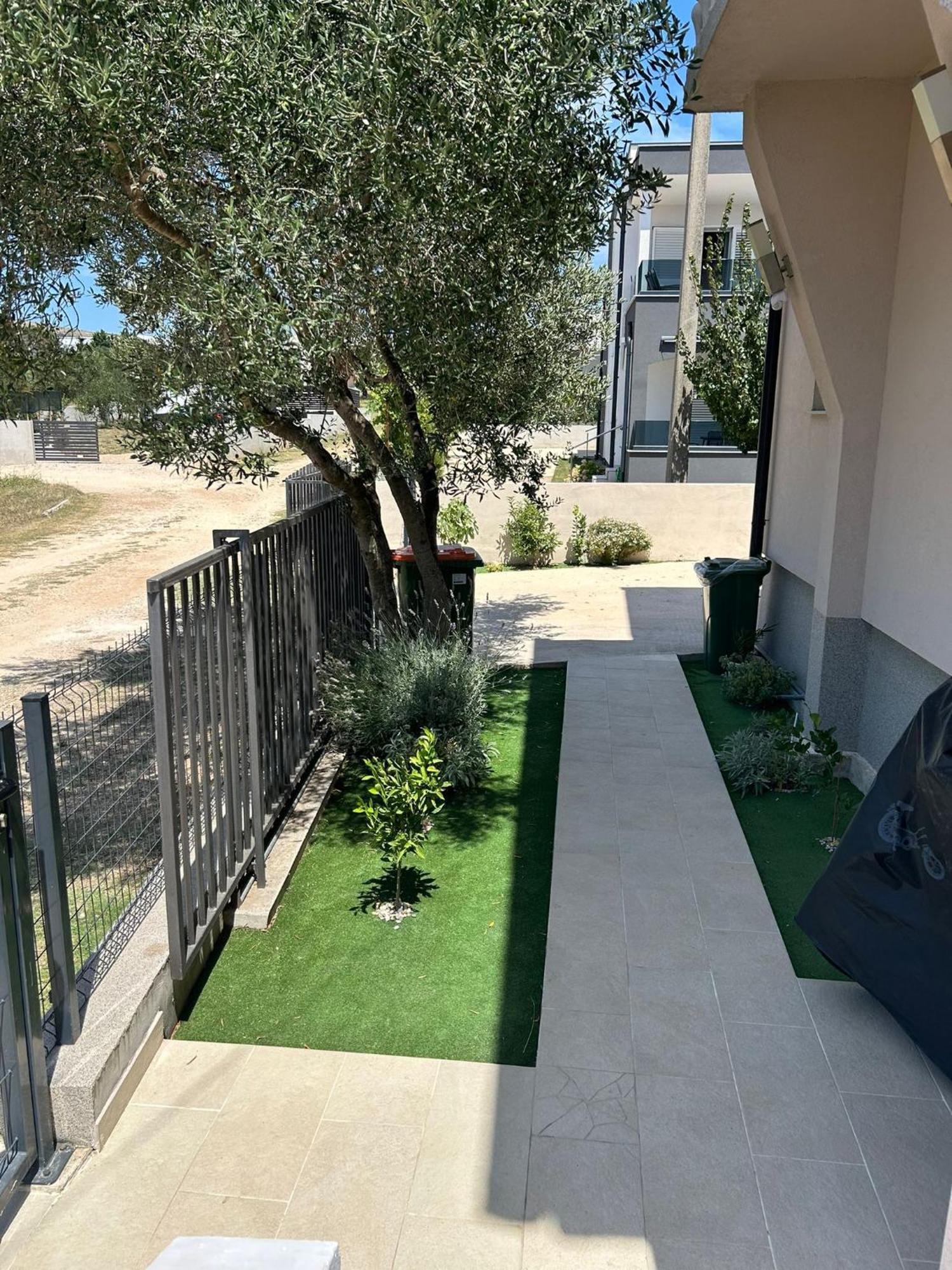 Apartman Lorna Turanj Exterior foto